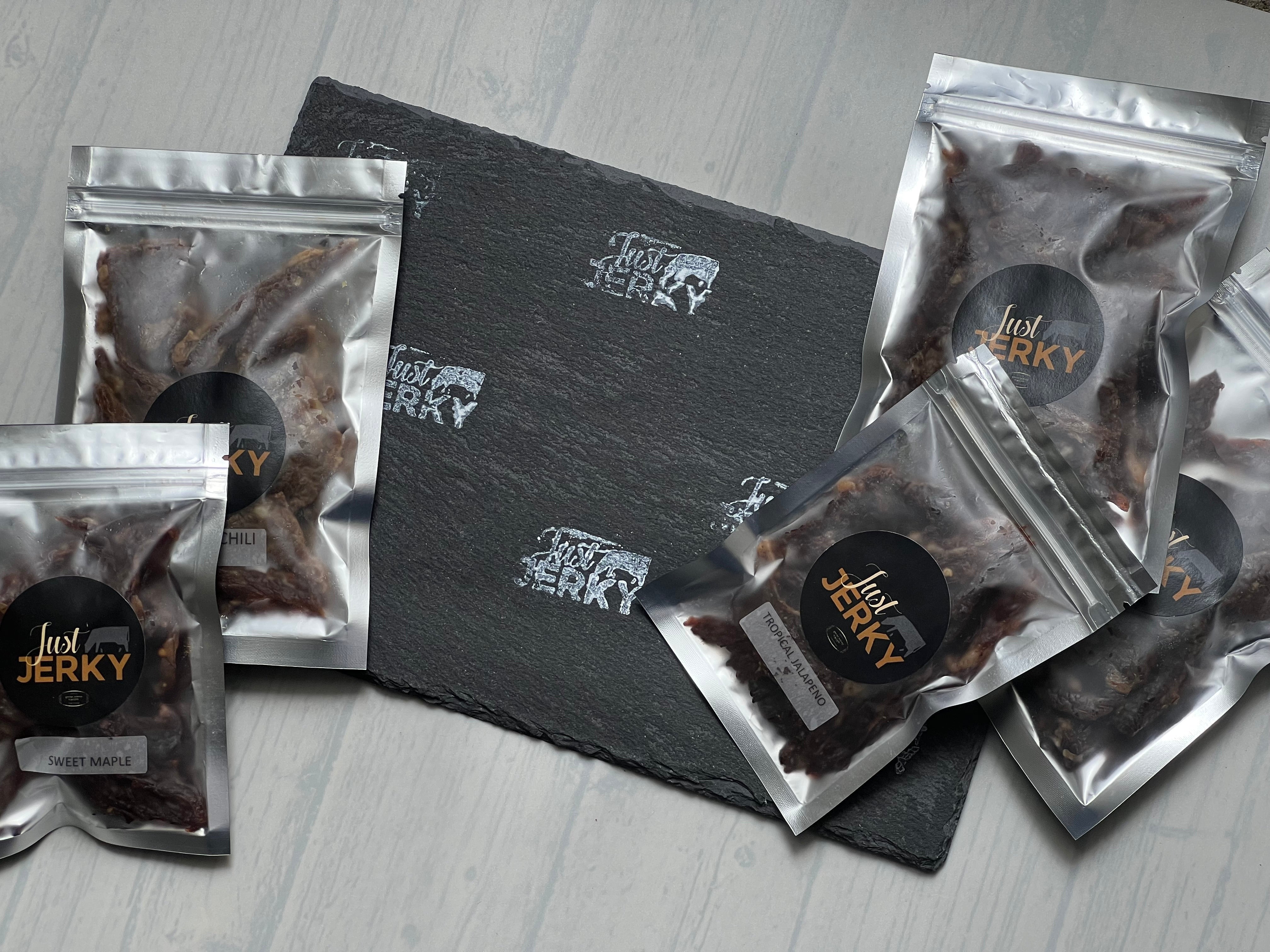 Amazon.com: Bulk 30oz Old Trapper Old Fashioned Beef Jerky (3 x 10oz bags)10  : Grocery & Gourmet Food